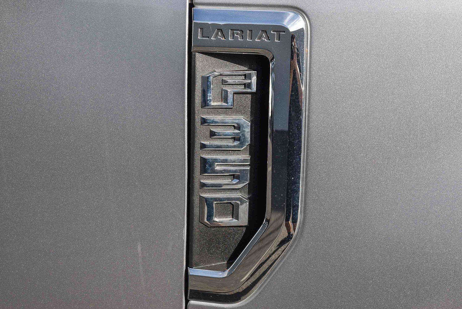 Used 2020 Ford F350 Lariat w/ Lariat Ultimate Package image 9