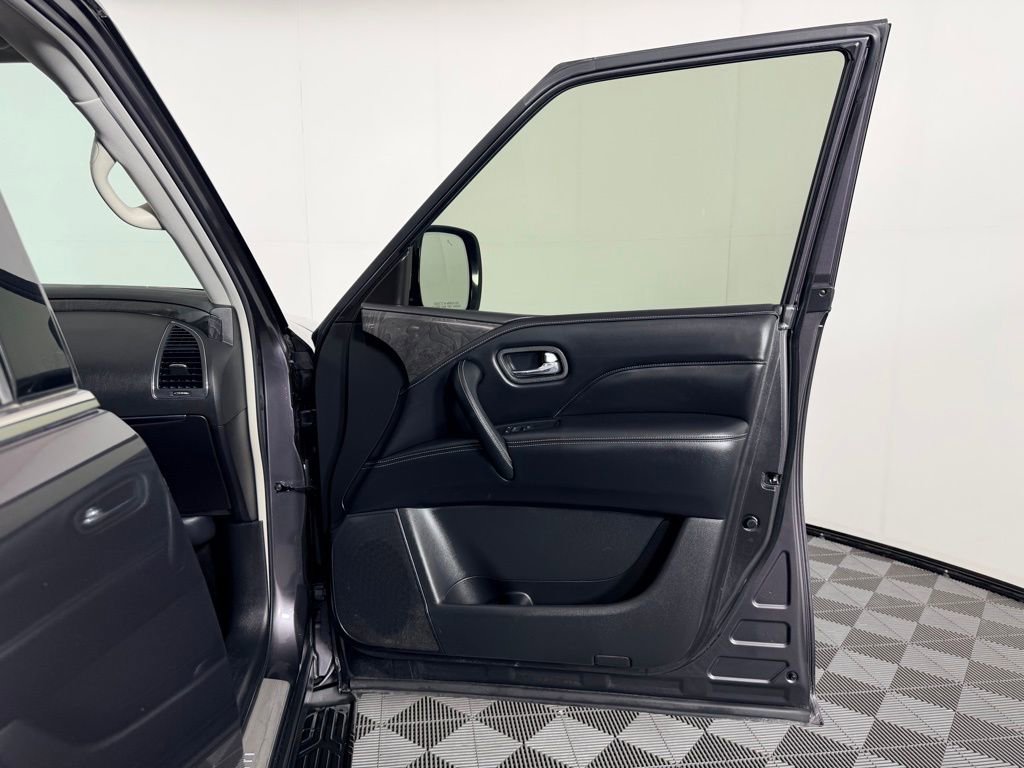Used 2023 INFINITI QX80 Luxe w/ Cargo Package image 40