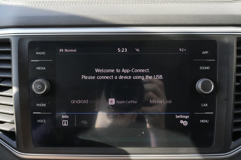 Used 2018 Volkswagen Atlas SE image 60