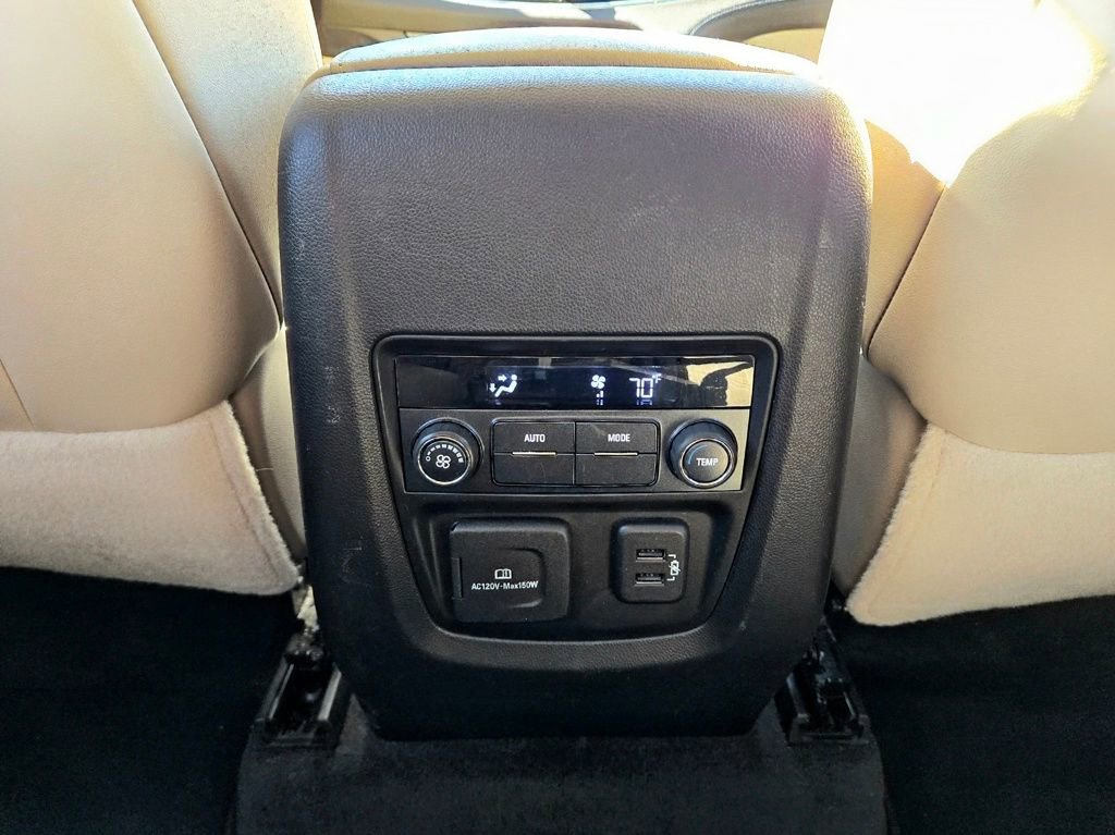 Used 2019 Buick Enclave Essence image 45