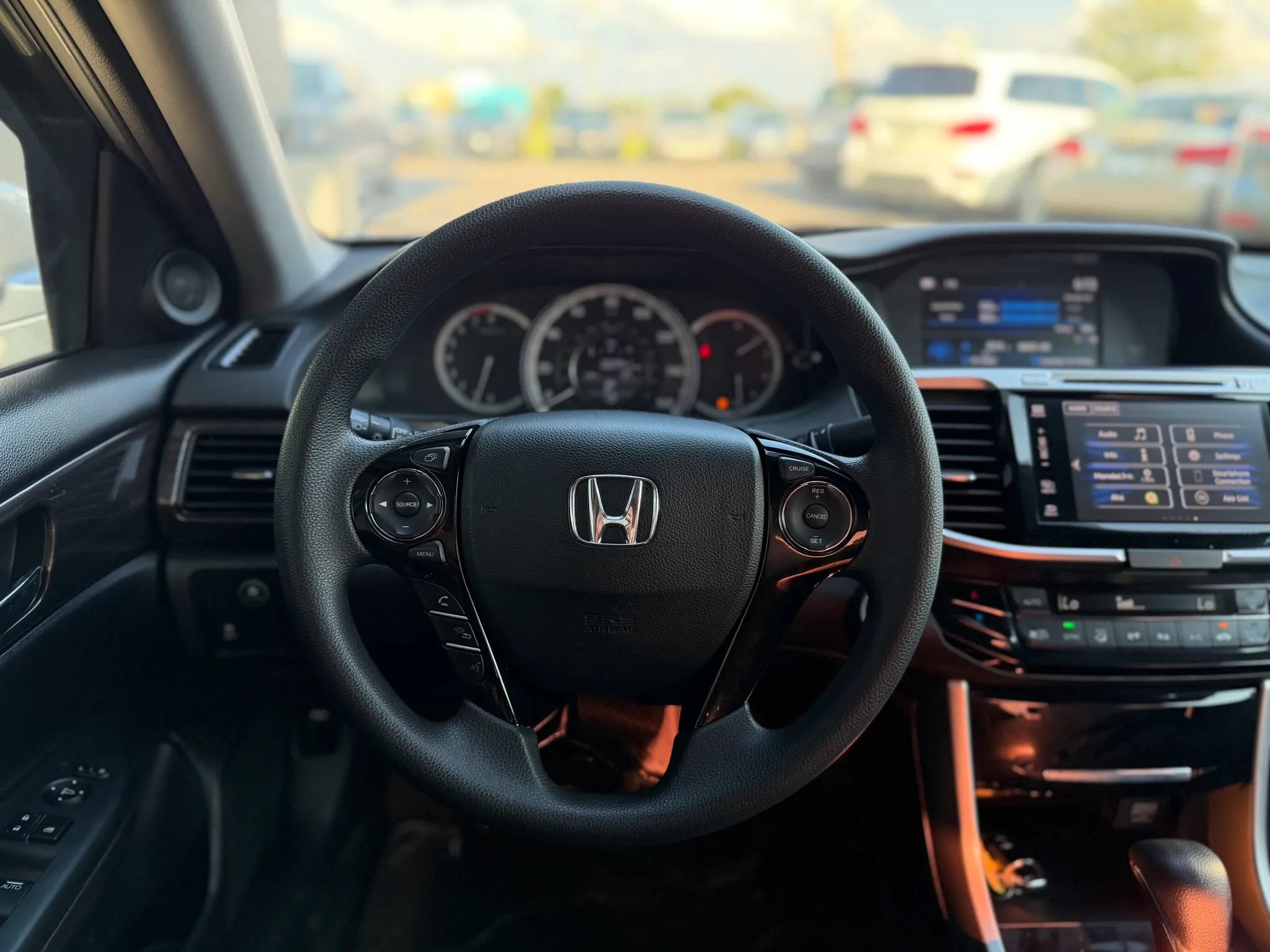 Used 2017 Honda Accord EX image 9
