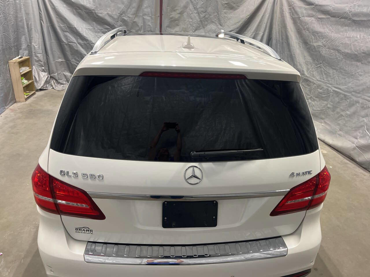 Used 2017 Mercedes-Benz GLS 550 4MATIC image 5