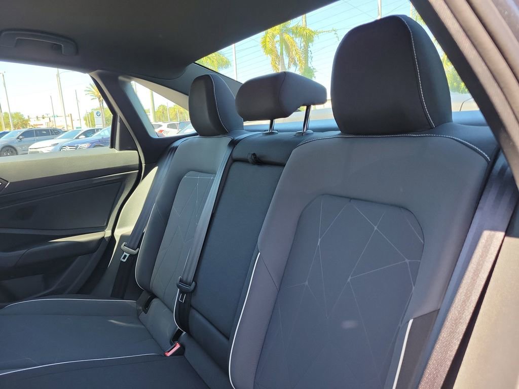 New 2026 Volkswagen Jetta Sport FWD image 7