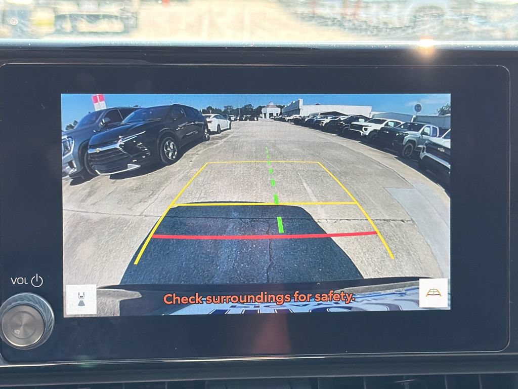 Used 2025 Toyota RAV4 XLE AWD/4WD image 22