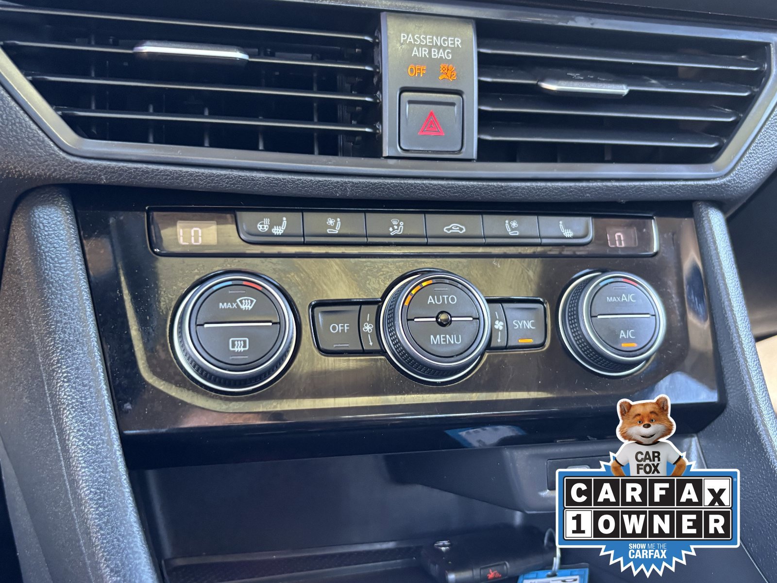 Used 2021 Volkswagen Jetta SEL Premium FWD image 26