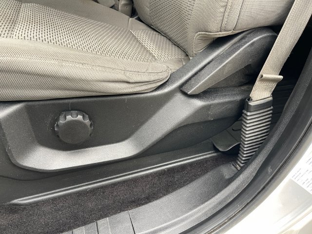 Used 2017 Ford F150 XLT AWD/4WD image 24