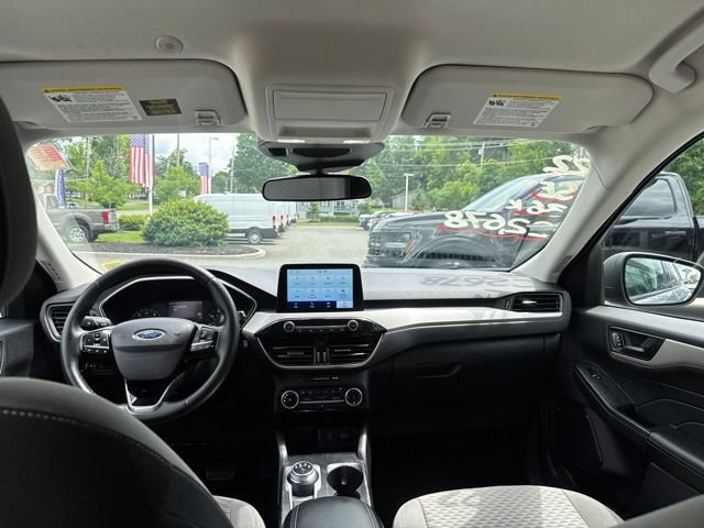 Certified 2022 Ford Escape SE w/ Cold Weather Package AWD/4WD image 21