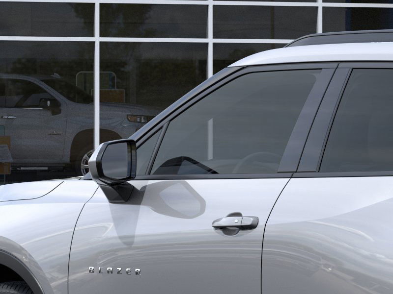 New 2025 Chevrolet Blazer LT w/ Convenience Package image 12