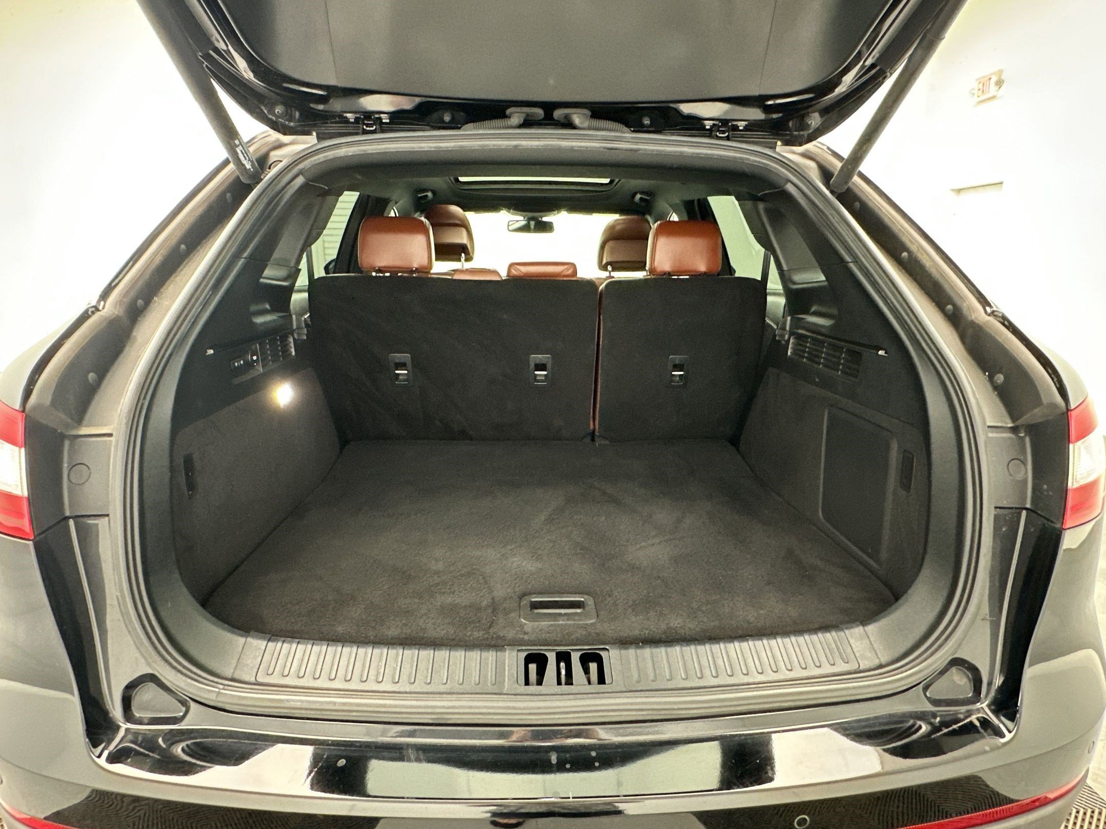 Used 2018 Lincoln MKX Reserve w/ Lincoln MKX Climate Package AWD/4WD image 31