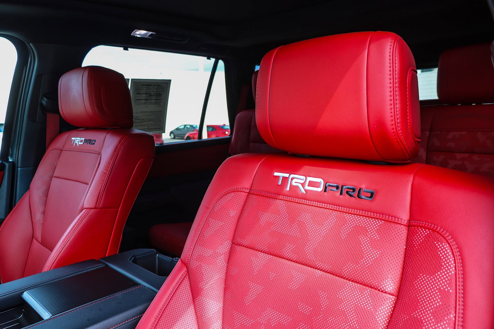 Used 2025 Toyota Sequoia TRD Pro w/ Tow Technology Package image 27