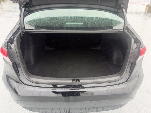 Used 2024 Toyota Corolla LE FWD image 9