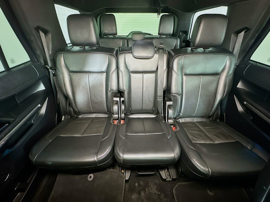 Used 2019 Ford Expedition XLT w/ Equipment Group 202A image 13