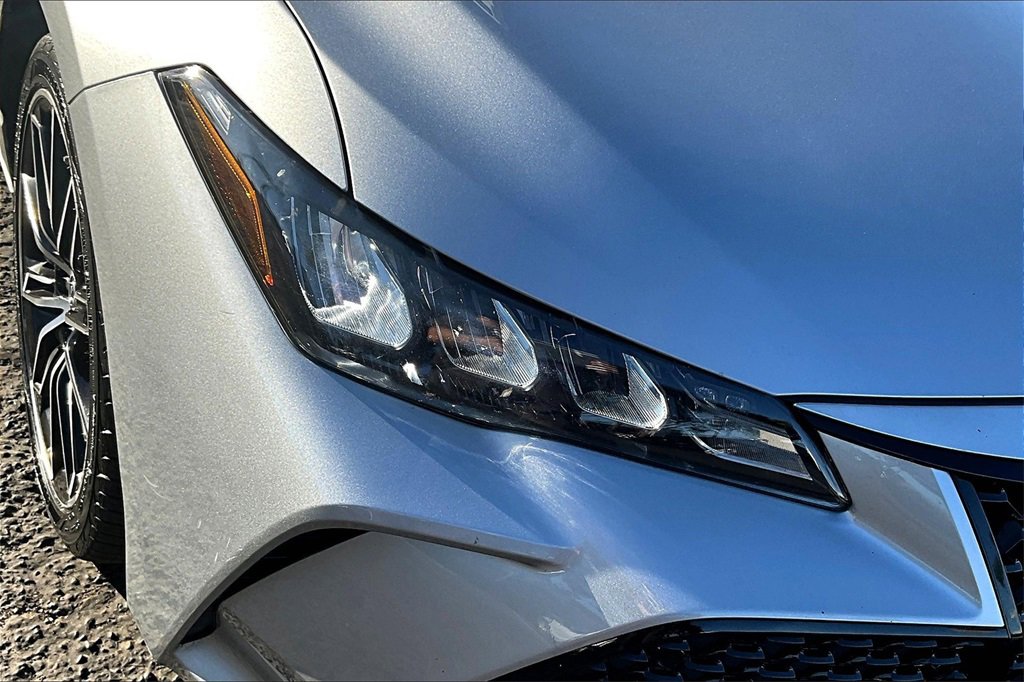Used 2020 Toyota Avalon XSE w/ Carpet Mat Package image 28