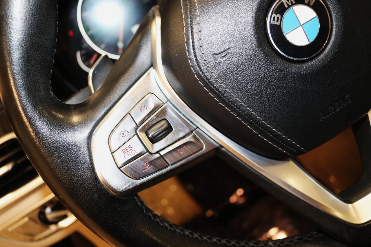 Used 2016 BMW 740i RWD image 39