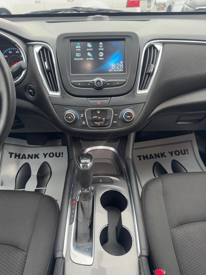 Used 2016 Chevrolet Malibu LT image 21