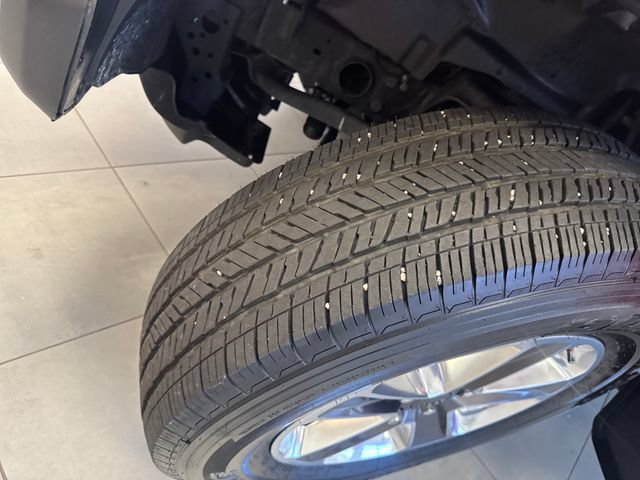 Used 2021 Jeep Wrangler Unlimited Sahara AWD/4WD image 28