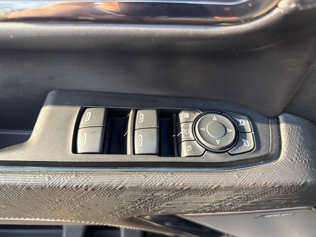 Used 2024 GMC Sierra 2500 AT4X image 29