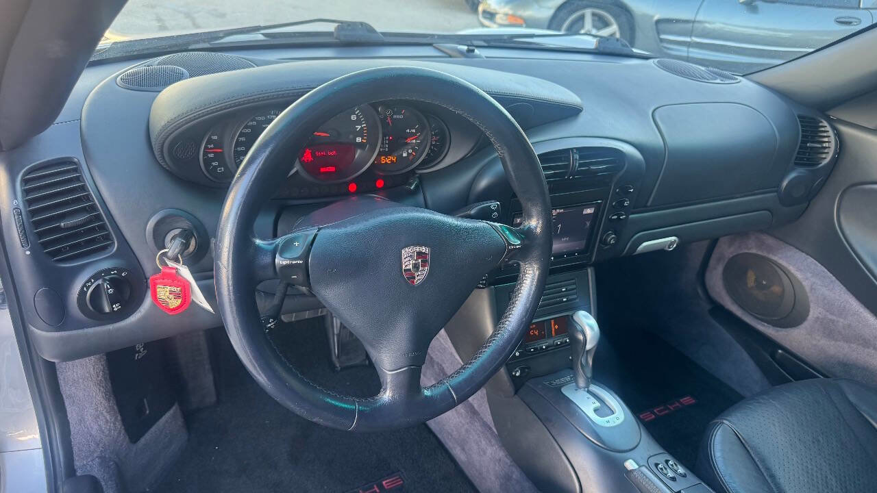Used 2004 Porsche 911 Carrera 4S image 20