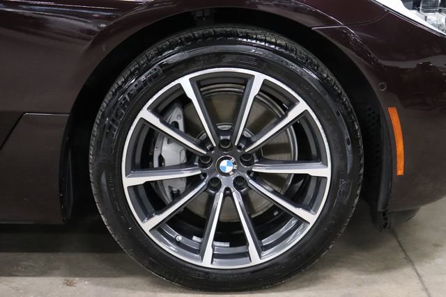 Used 2019 BMW 640i Gran Turismo xDrive w/ Luxury Seating Package AWD/4WD image 28