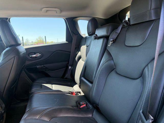 Certified 2023 Jeep Cherokee Altitude Lux image 39