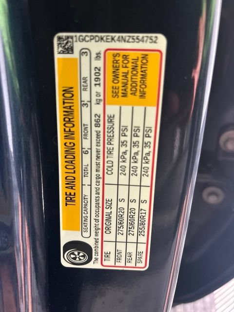 Used 2022 Chevrolet Silverado 1500 LT AWD/4WD image 16