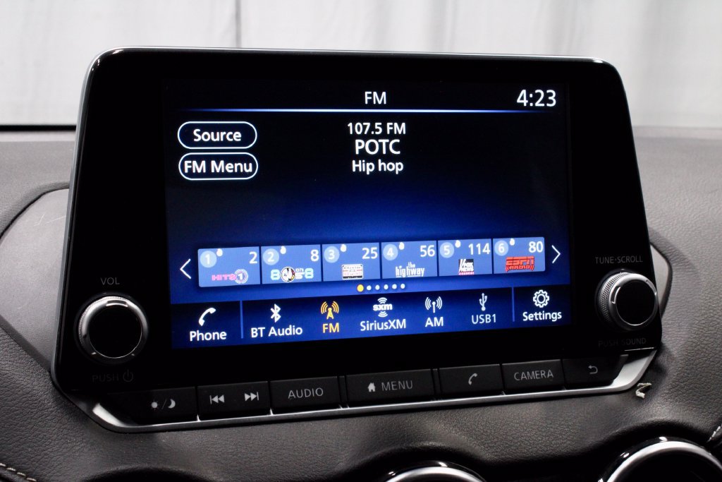 Certified 2024 Nissan Sentra SV FWD image 3