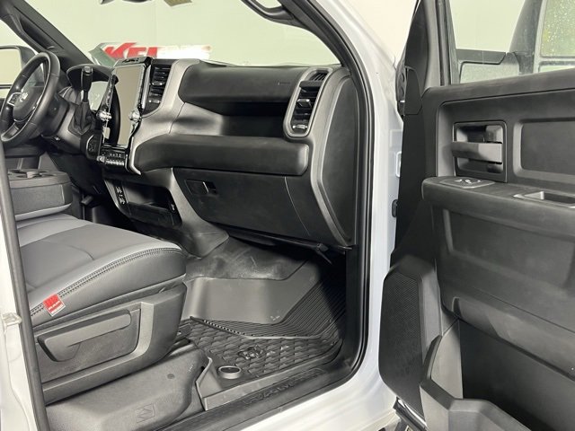 New 2026 RAM 3500 Tradesman image 29