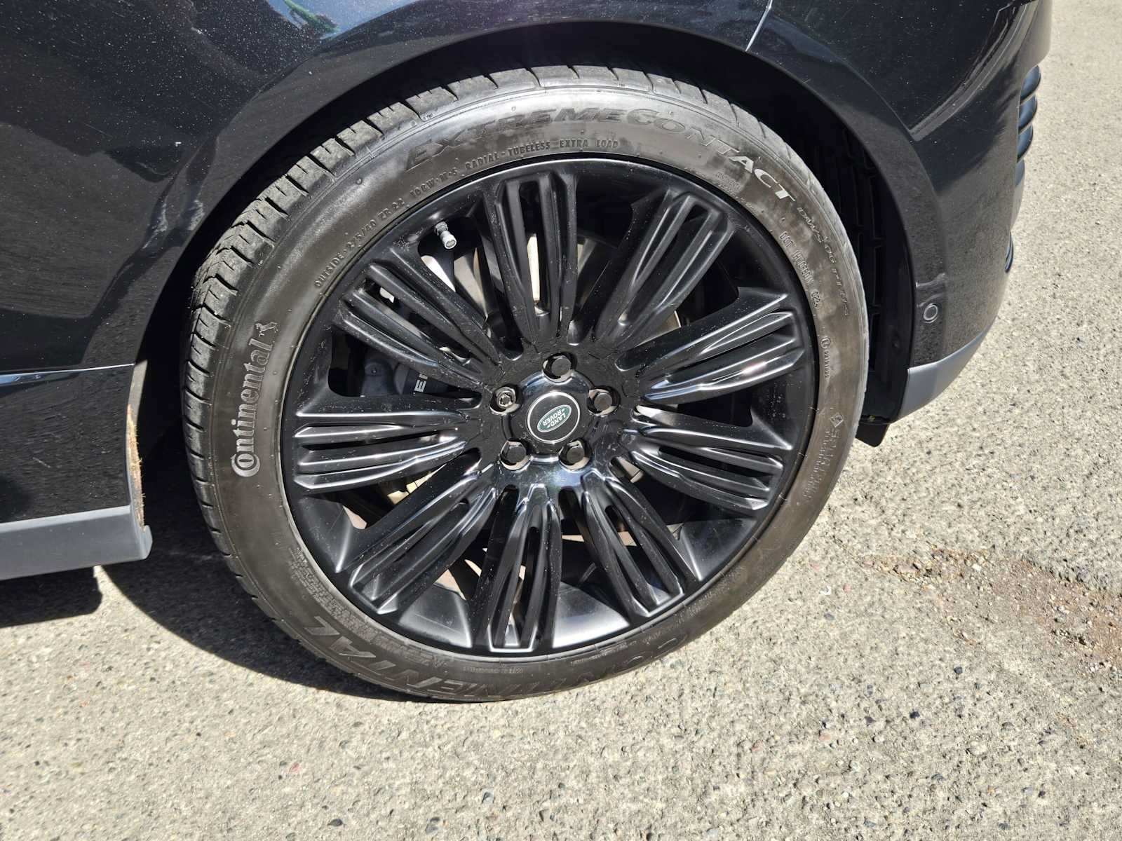 Used 2019 Land Rover Range Rover Supercharged AWD/4WD image 9