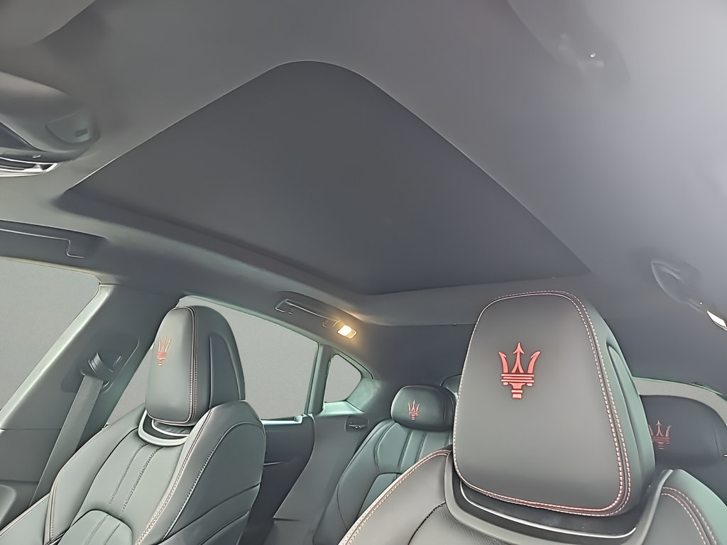 Used 2024 Maserati Levante Modena Ultima AWD/4WD image 19