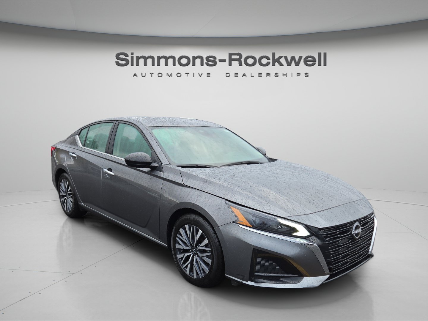 Used 2025 Nissan Altima 2.5 SV FWD image 7
