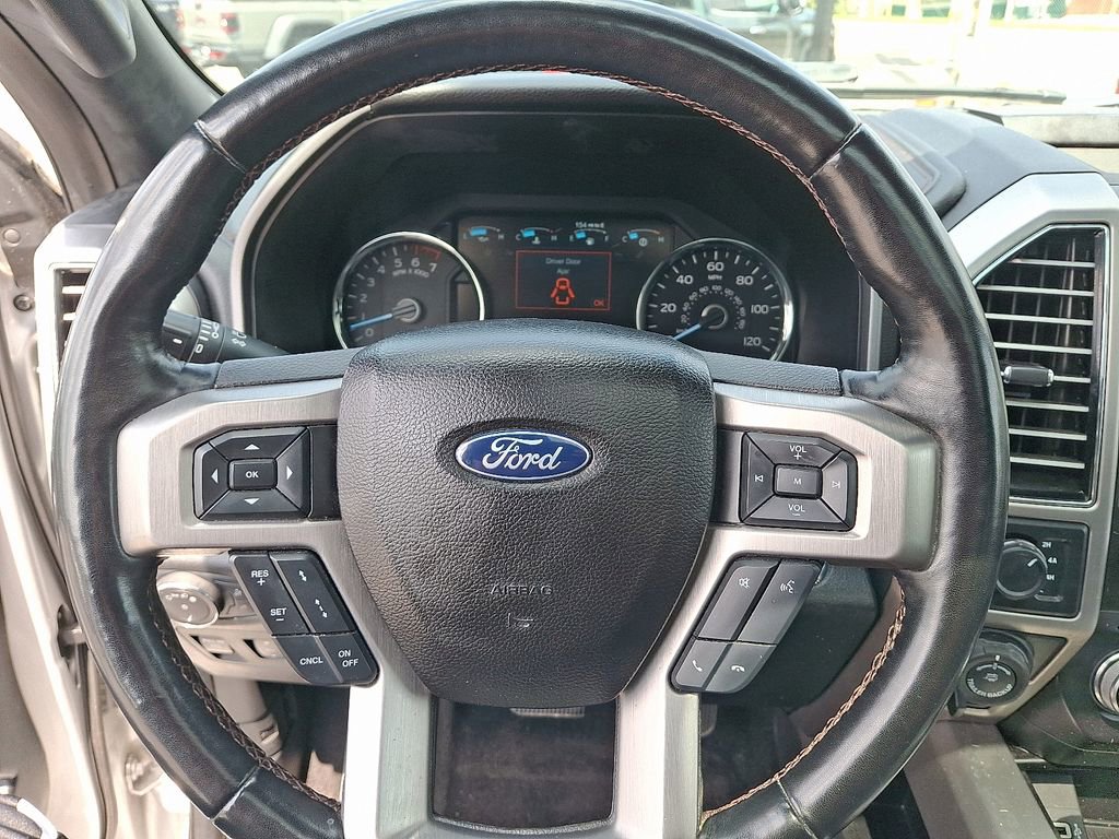 Used 2018 Ford F150 Platinum w/ Equipment Group 701A Luxury image 22