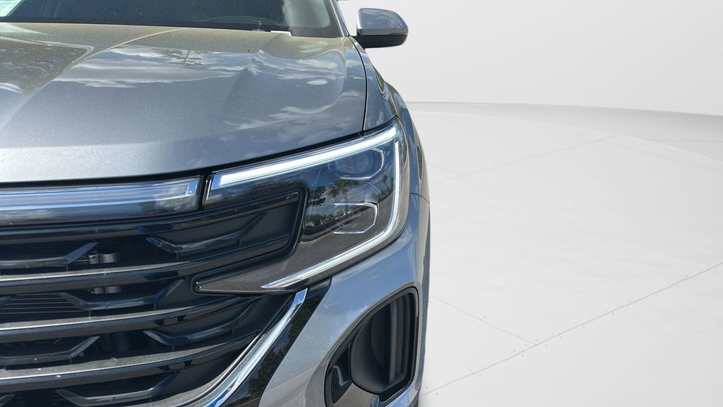 New 2026 Volkswagen Atlas Cross Sport SEL image 9