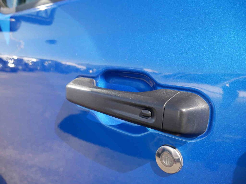 Used 2022 Jeep Wrangler Unlimited Sahara image 10