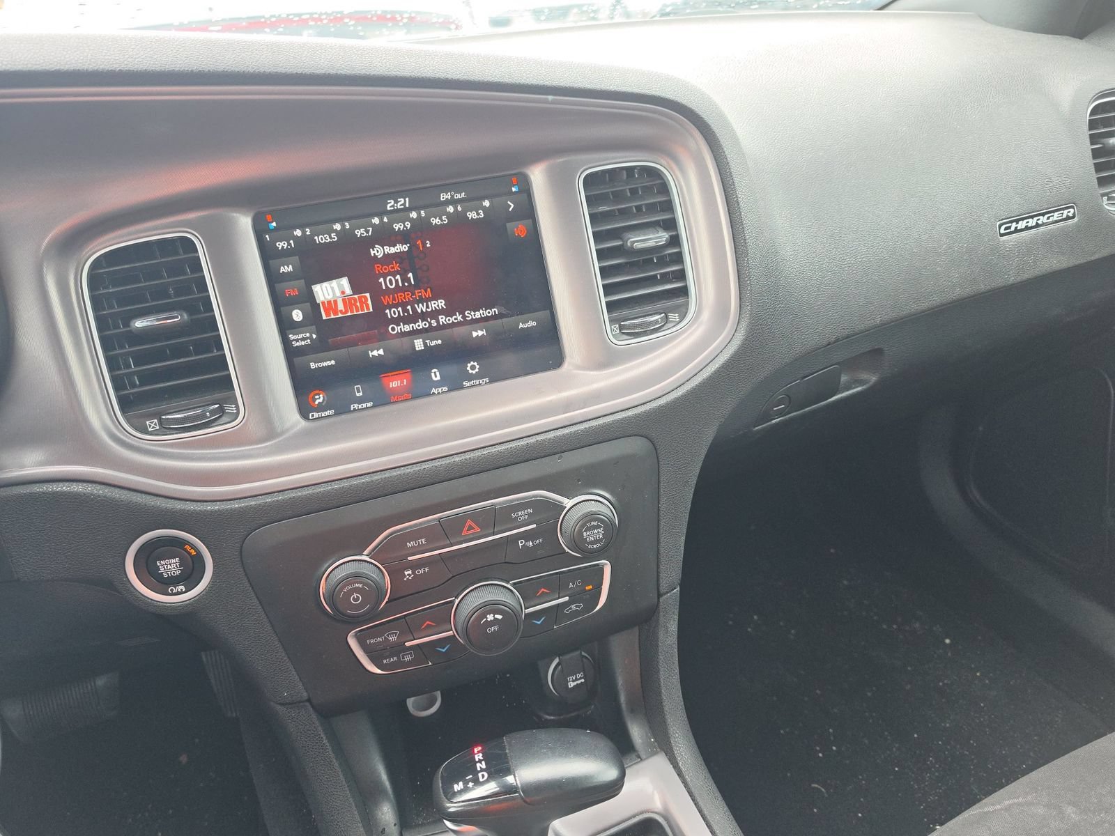 Used 2023 Dodge Charger SXT RWD image 5