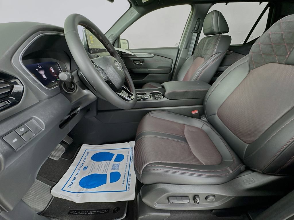 New 2026 Honda Pilot Black Edition image 26