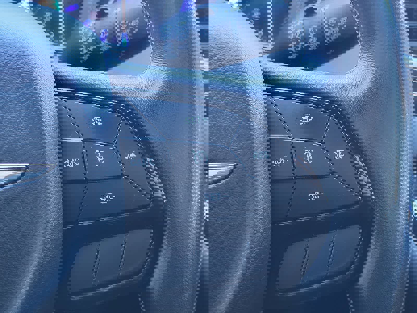 Used 2020 Chrysler Pacifica Touring-L Plus image 18