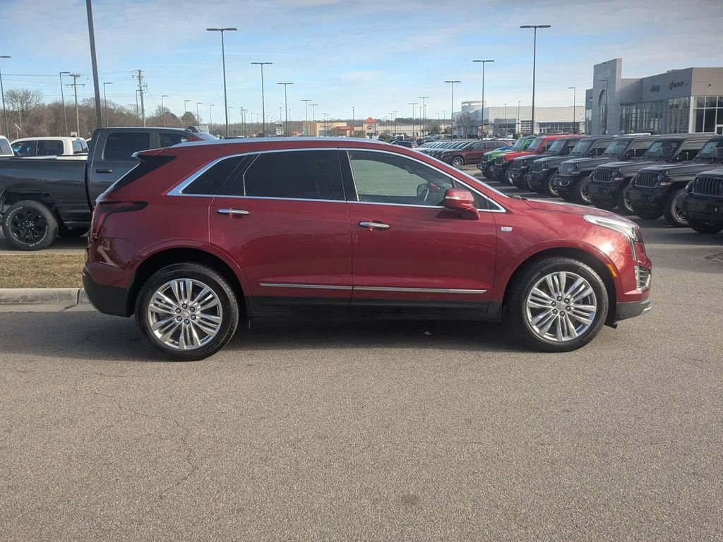 Used 2023 Cadillac XT5 Premium Luxury image 6