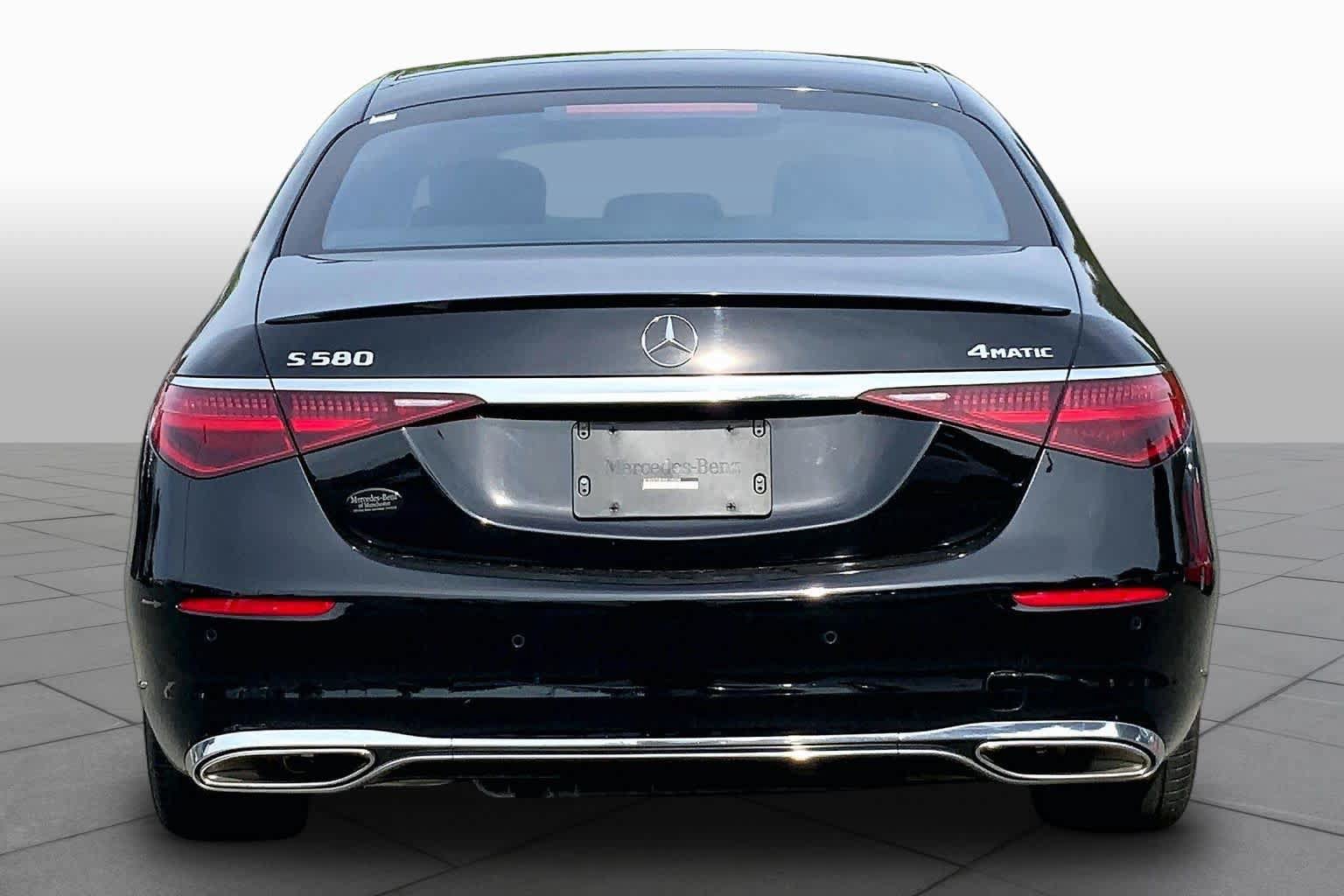 Used 2022 Mercedes-Benz S 580 4MATIC Sedan image 5