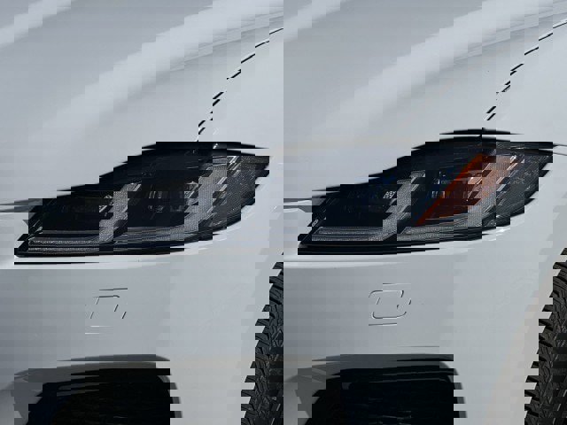 Used 2025 Jaguar F-PACE R-Dynamic S image 12