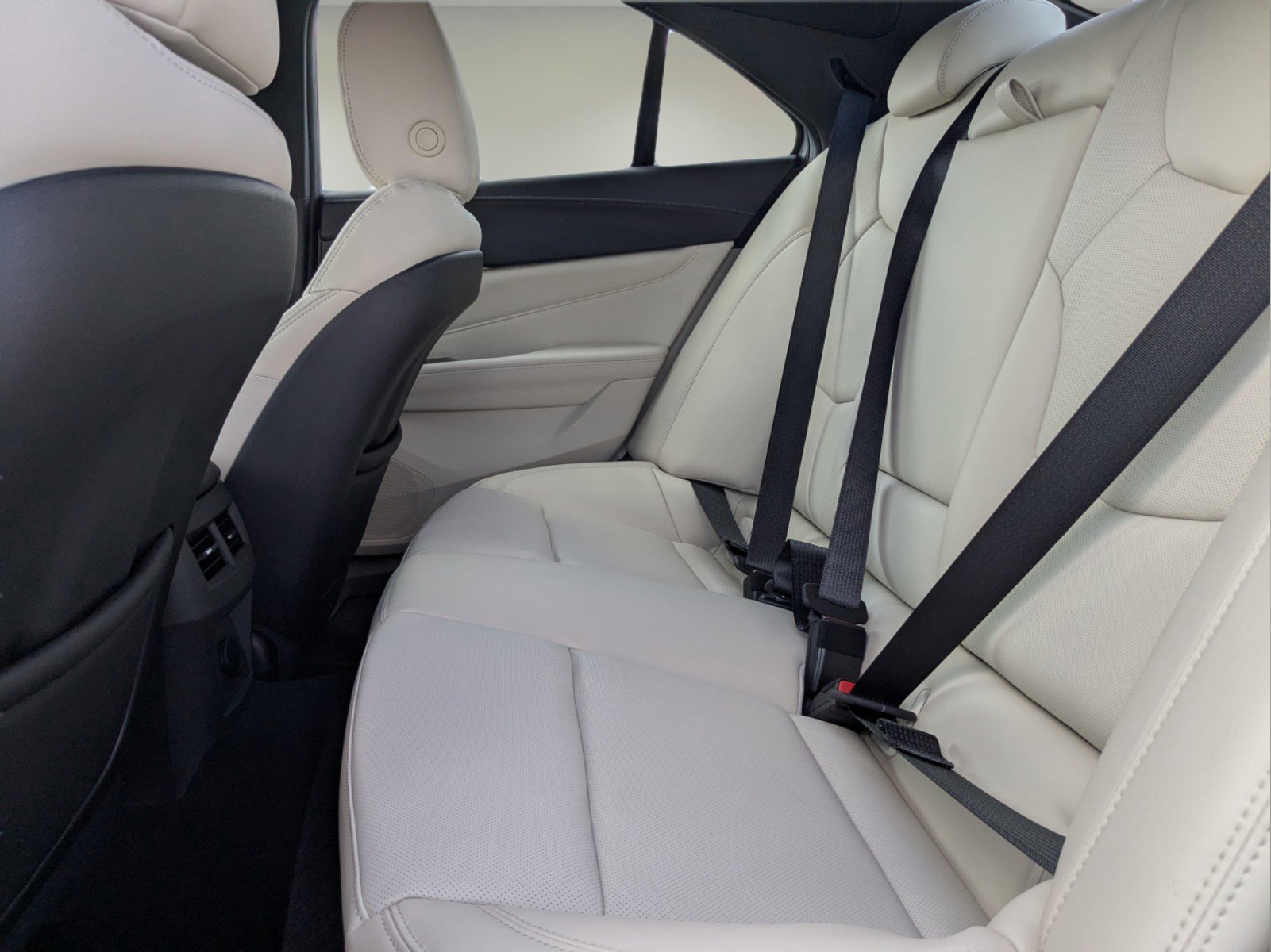 New 2025 Cadillac CT4 Premium Luxury image 13