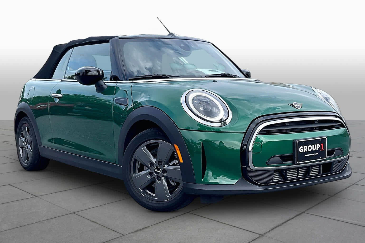 Used 2024 MINI Cooper Convertible FWD image 2