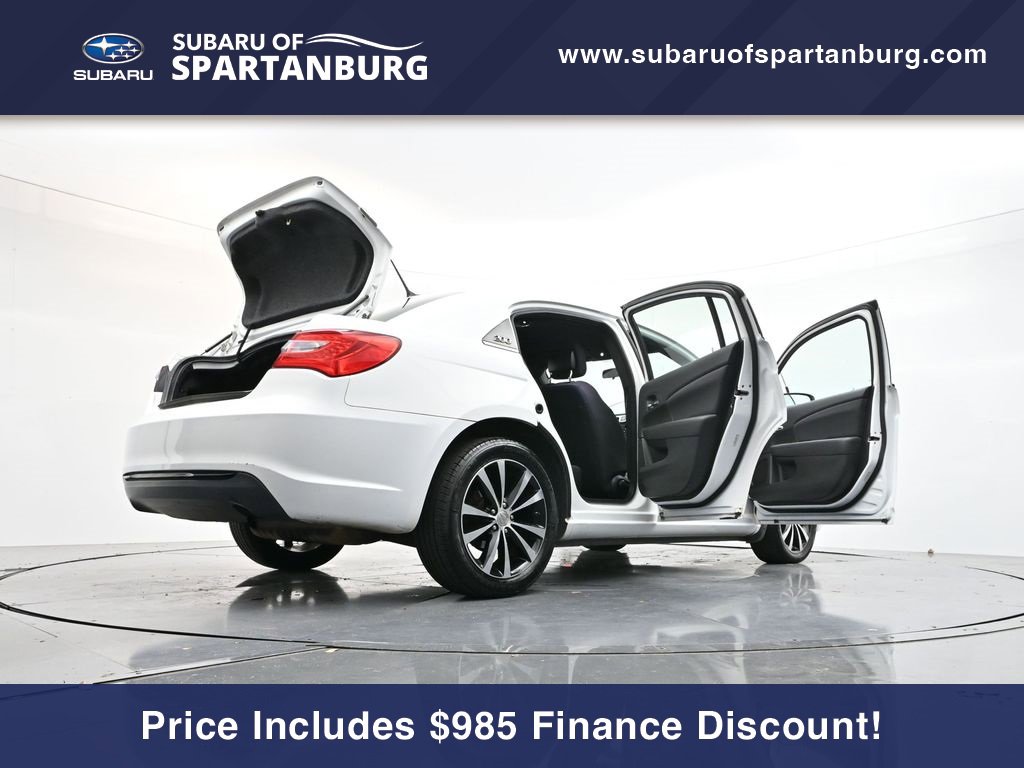 Used 2013 Chrysler 200 Touring w/ S Exterior Appearance Pkg image 38