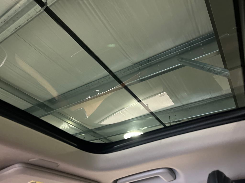 Certified 2023 Volvo XC90 B5 Plus w/ Protection Package image 26