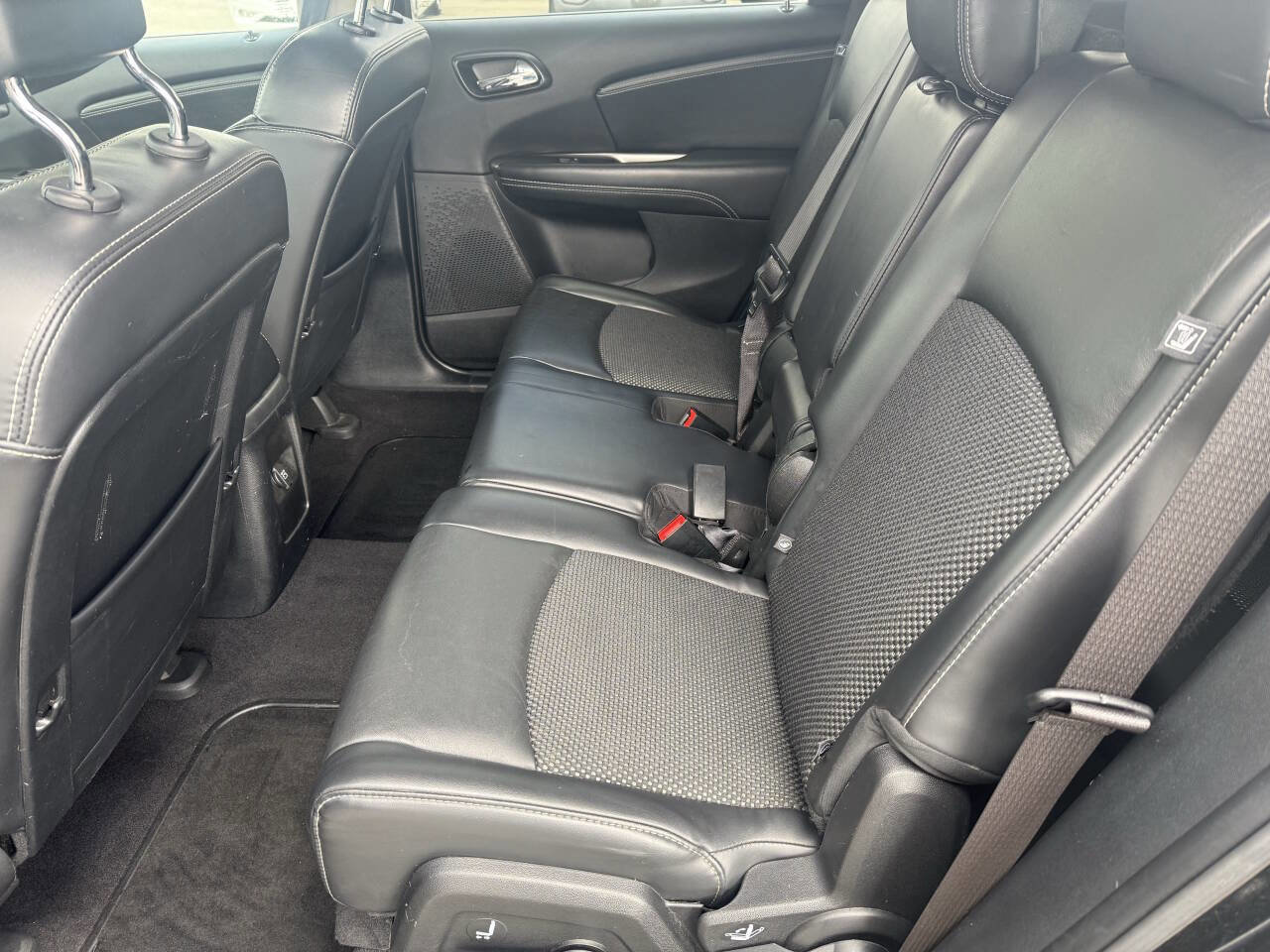 Used 2019 Dodge Journey Crossroad image 14