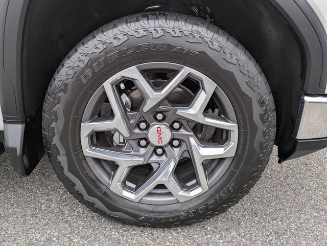 Used 2023 GMC Sierra 1500 SLT w/ SLT Premium Package image 11