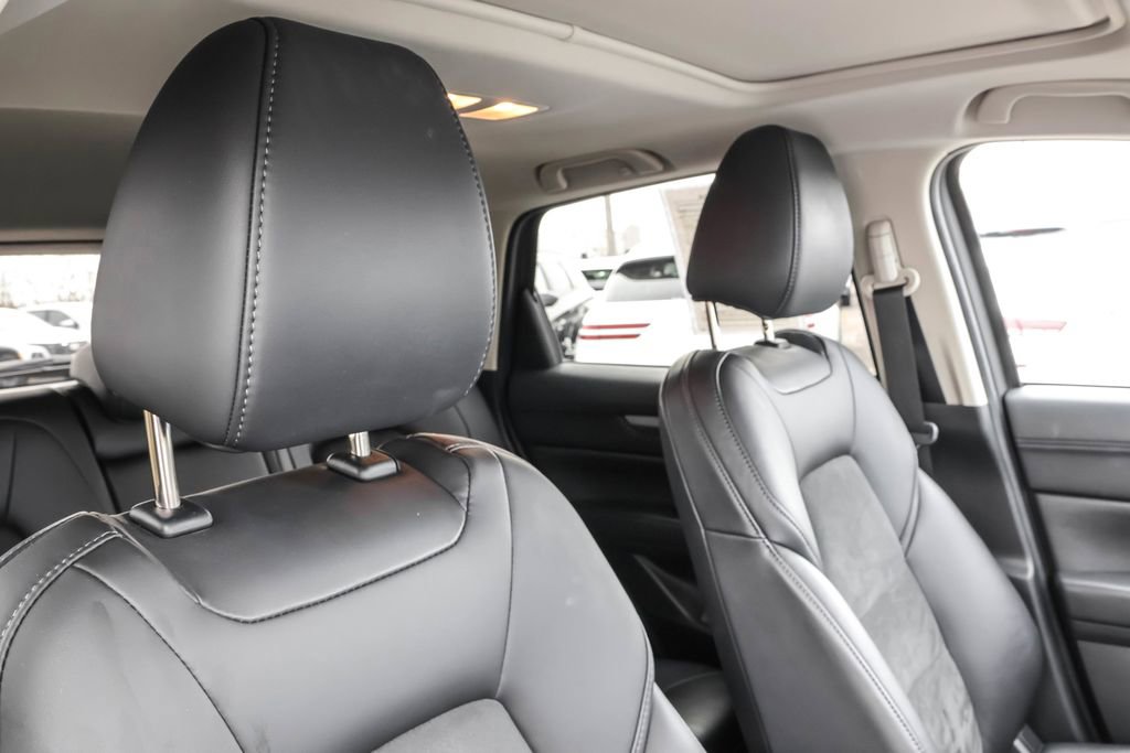 Used 2019 MAZDA CX-5 Touring image 38