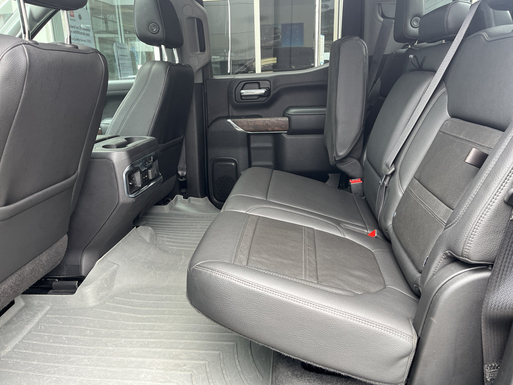 Used 2021 GMC Sierra 1500 Denali w/ Denali Ultimate Package AWD/4WD image 9