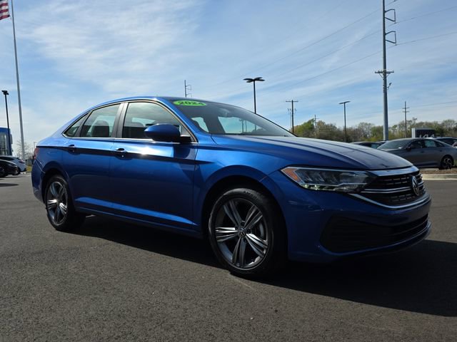 Used 2024 Volkswagen Jetta SE image 7
