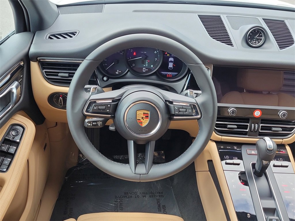 New 2026 Porsche Macan image 20