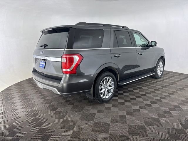 Used 2020 Ford Expedition XLT w/ Equipment Group 202A AWD/4WD image 6